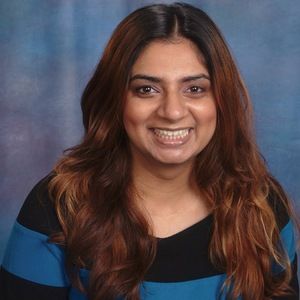 Meet your Posher, Noureen